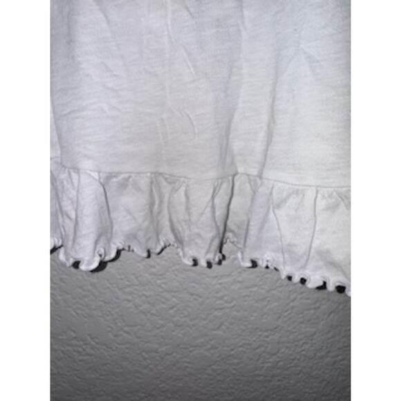 American Eagle Henley Tank Top with Ruffle Bottom Size Small - Picture 2 of 4